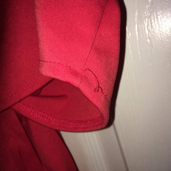 Red Tie Shirt Small - Picture 4 of 4